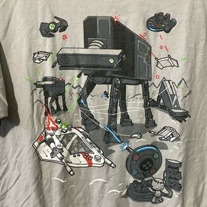 Like new! Console Wars Nerdy Retro T-Shirt